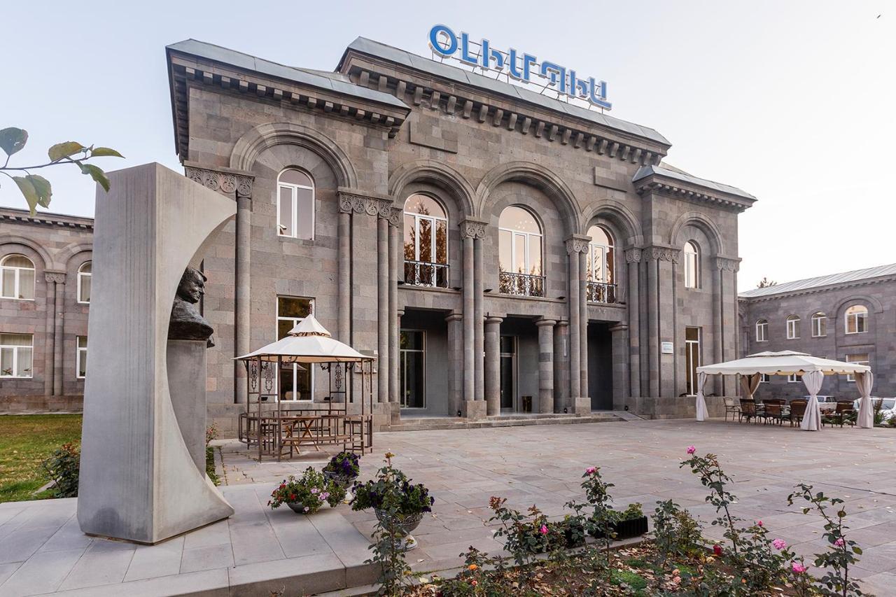 Hotel Jermuk Olympia Sanatorium Extérieur photo