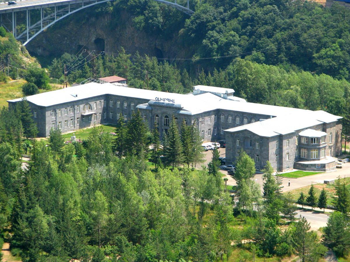 Hotel Jermuk Olympia Sanatorium Extérieur photo